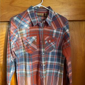 Wrangler Women’s Red and Blue Plaid Button Down Shirt